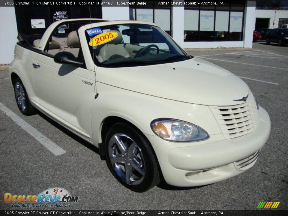 2005 Chrysler PT Cruiser GT Convertible Cool Vanilla White / Taupe/Pearl Beige Photo #4