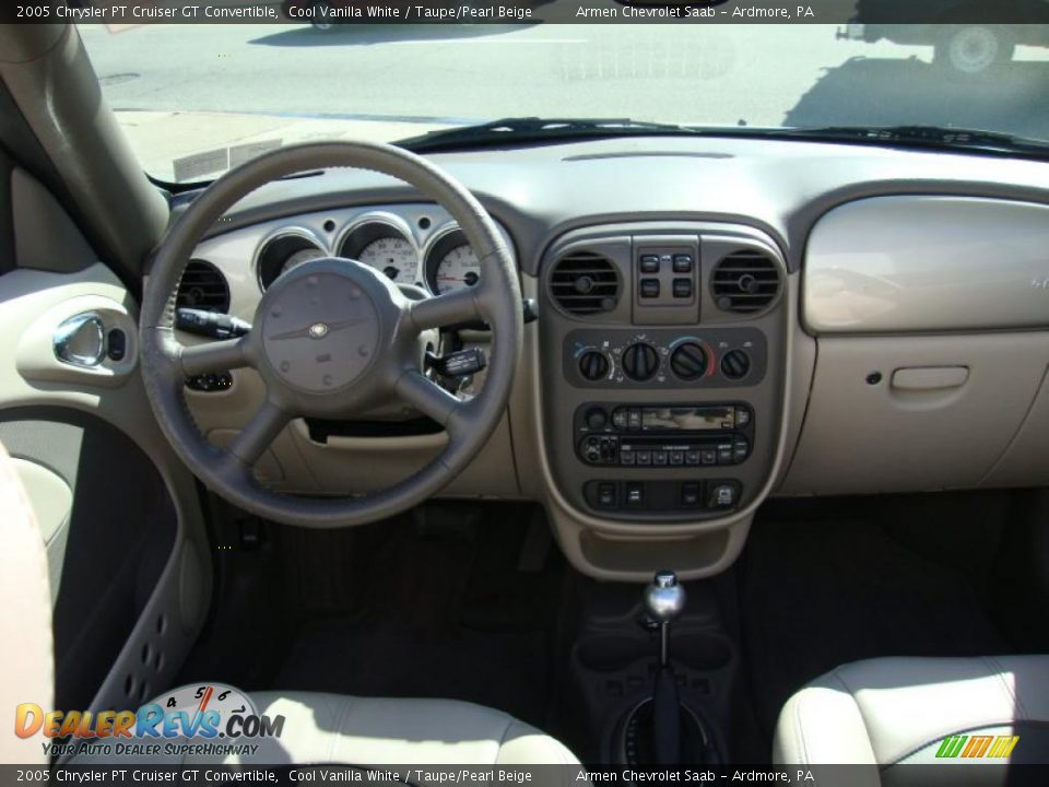 2005 Chrysler PT Cruiser GT Convertible Cool Vanilla White / Taupe/Pearl Beige Photo #22