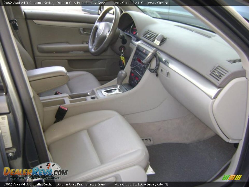 2002 Audi A4 3.0 quattro Sedan Dolphin Grey Pearl Effect / Grey Photo #17