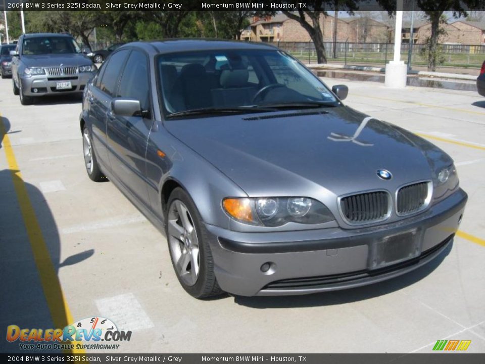 2004 BMW 3 Series 325i Sedan Silver Grey Metallic / Grey Photo #6