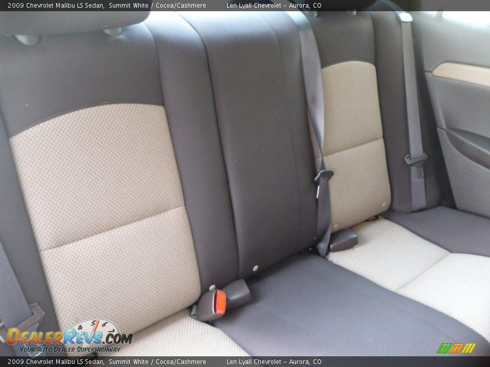 2009 Chevrolet Malibu LS Sedan Summit White / Cocoa/Cashmere Photo #15