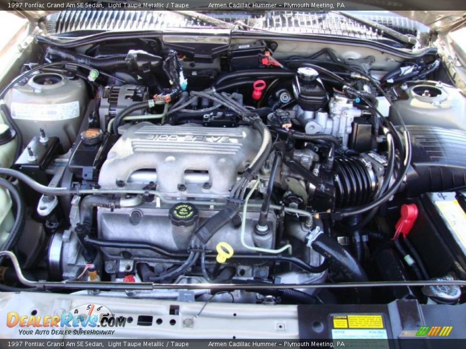 1997 Pontiac Grand Am SE Sedan Light Taupe Metallic / Taupe Photo #27