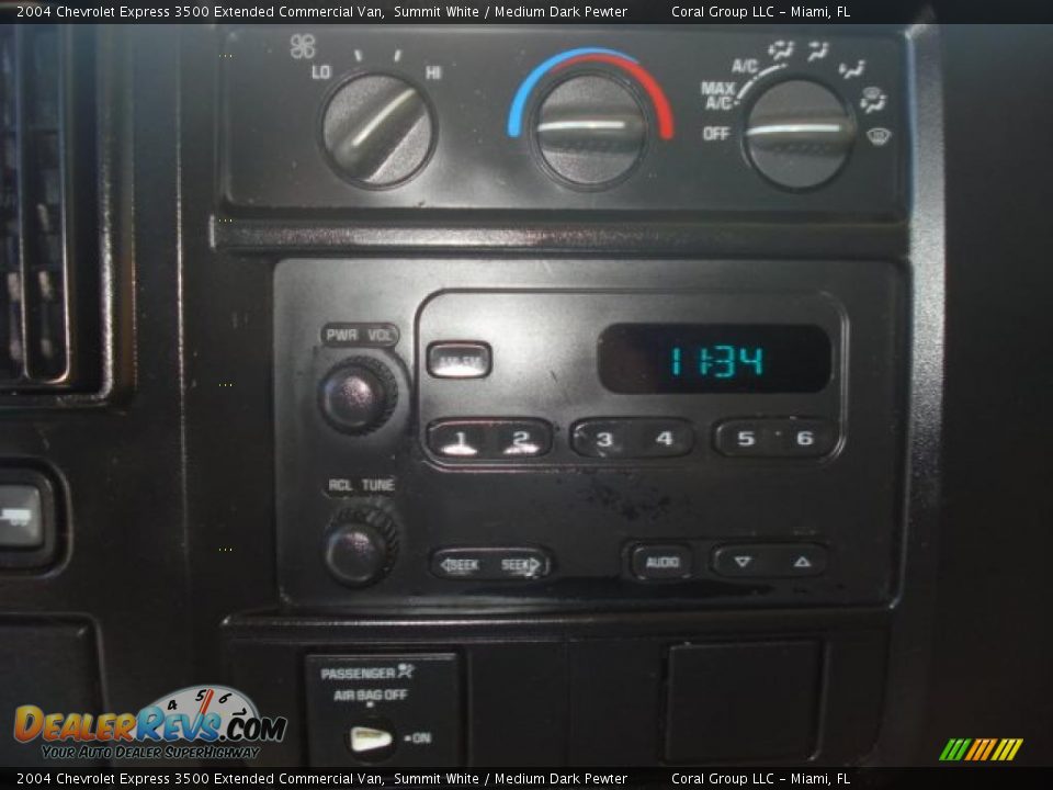 2004 Chevrolet Express 3500 Extended Commercial Van Summit White / Medium Dark Pewter Photo #9