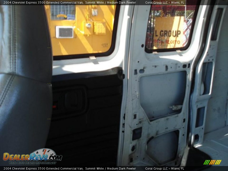 2004 Chevrolet Express 3500 Extended Commercial Van Summit White / Medium Dark Pewter Photo #11