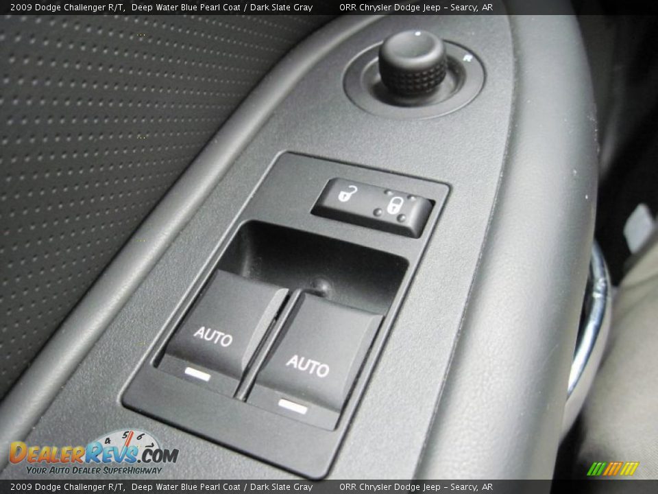 2009 Dodge Challenger R/T Deep Water Blue Pearl Coat / Dark Slate Gray Photo #32