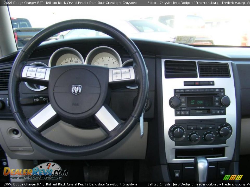 2006 Dodge Charger R/T Brilliant Black Crystal Pearl / Dark Slate Gray/Light Graystone Photo #11