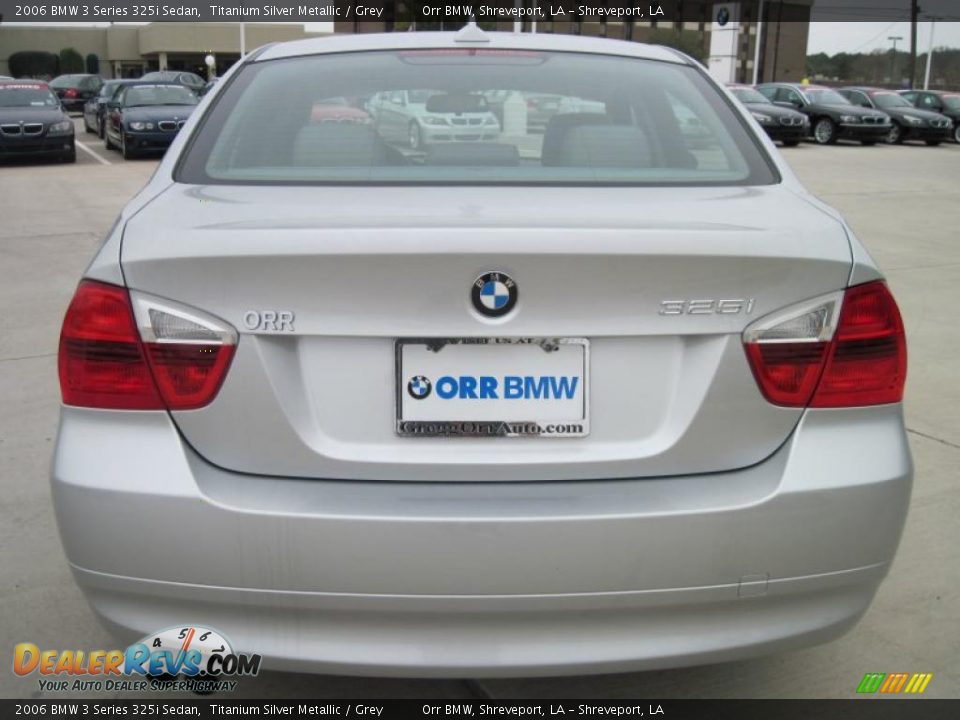 2006 BMW 3 Series 325i Sedan Titanium Silver Metallic / Grey Photo #6