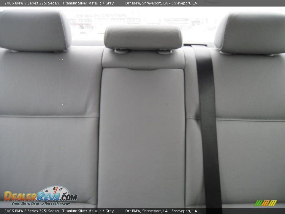 2006 BMW 3 Series 325i Sedan Titanium Silver Metallic / Grey Photo #8