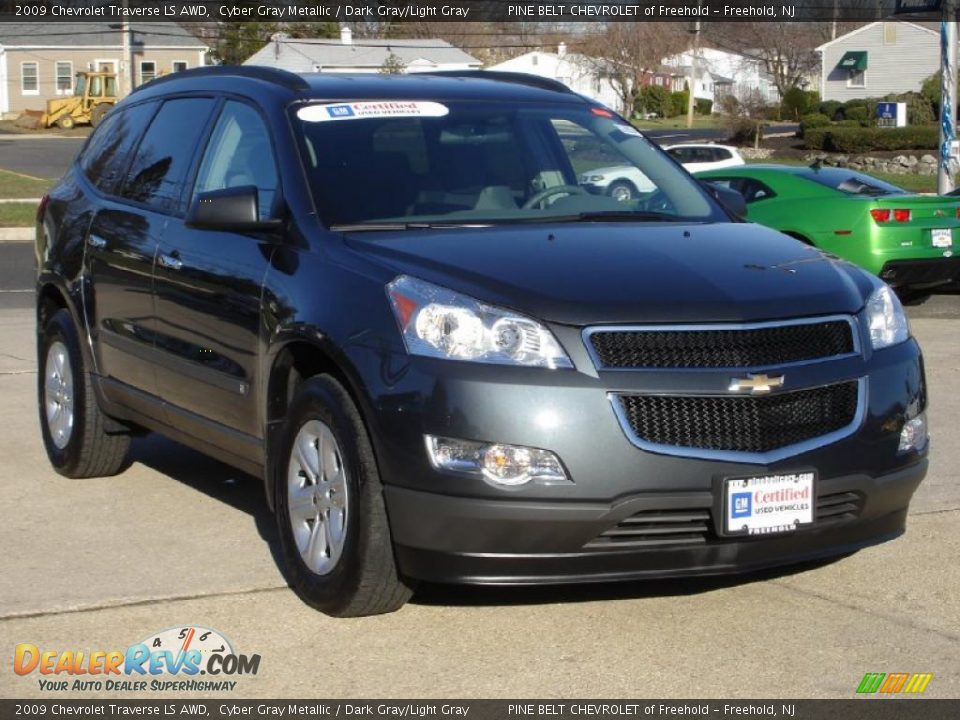 2009 Chevrolet Traverse LS AWD Cyber Gray Metallic / Dark Gray/Light Gray Photo #3