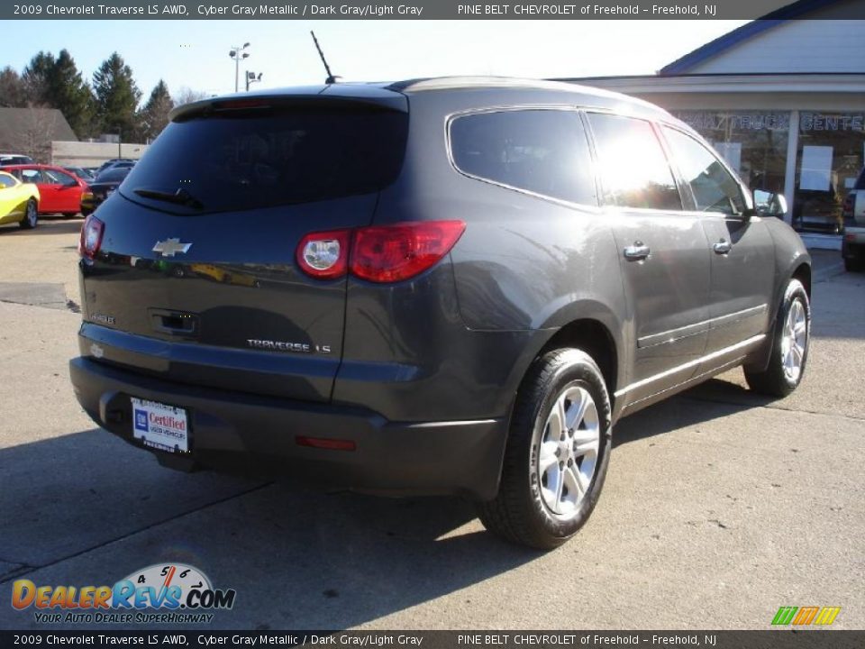 2009 Chevrolet Traverse LS AWD Cyber Gray Metallic / Dark Gray/Light Gray Photo #4