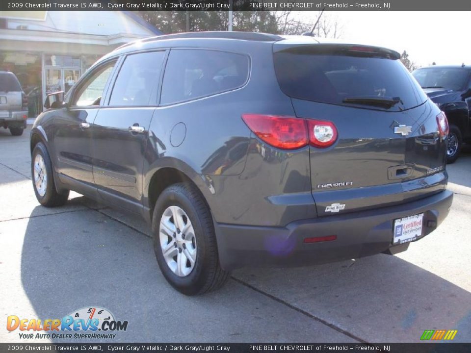 2009 Chevrolet Traverse LS AWD Cyber Gray Metallic / Dark Gray/Light Gray Photo #6