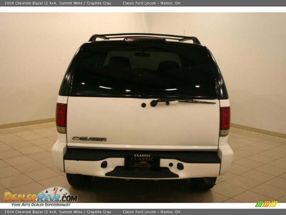 2004 Chevrolet Blazer LS 4x4 Summit White / Graphite Gray Photo #6