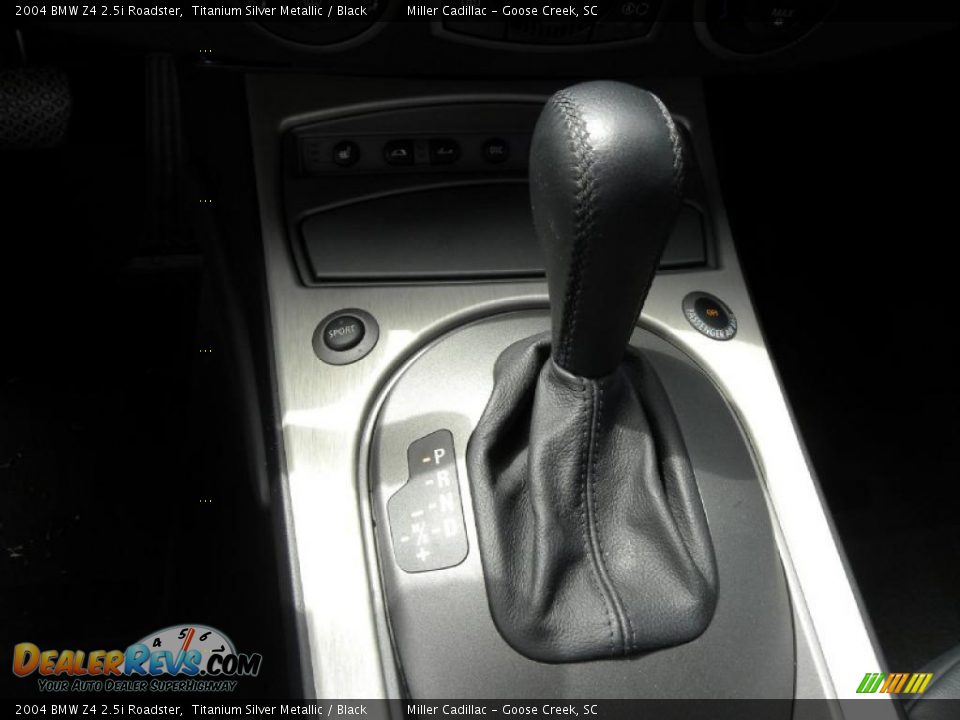 2004 BMW Z4 2.5i Roadster Titanium Silver Metallic / Black Photo #16