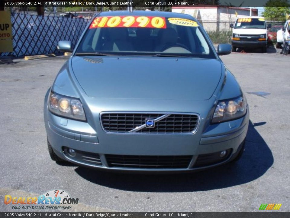 2005 Volvo S40 2.4i Mistral Green Metallic / Dark Beige/Quartz Leather Photo #2