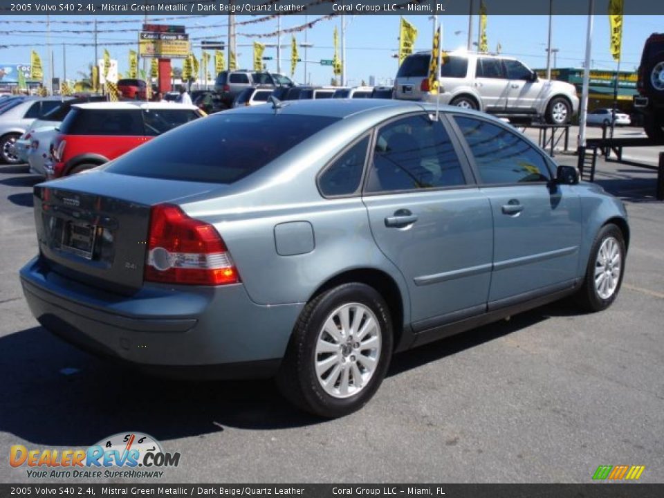 2005 Volvo S40 2.4i Mistral Green Metallic / Dark Beige/Quartz Leather Photo #6
