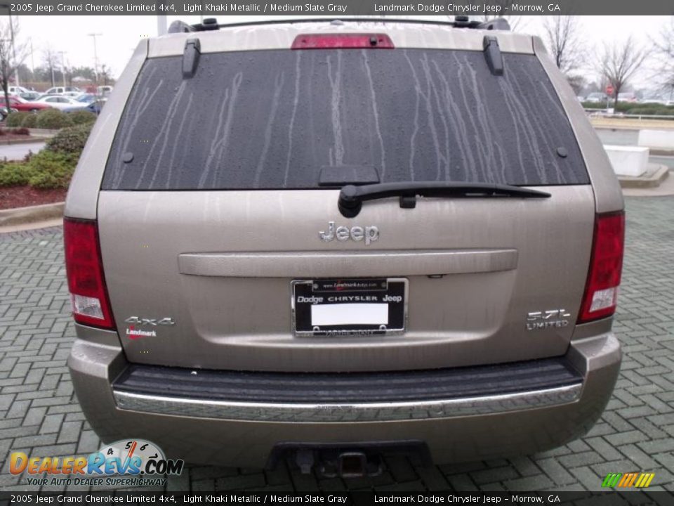 2005 Jeep Grand Cherokee Limited 4x4 Light Khaki Metallic / Medium Slate Gray Photo #4