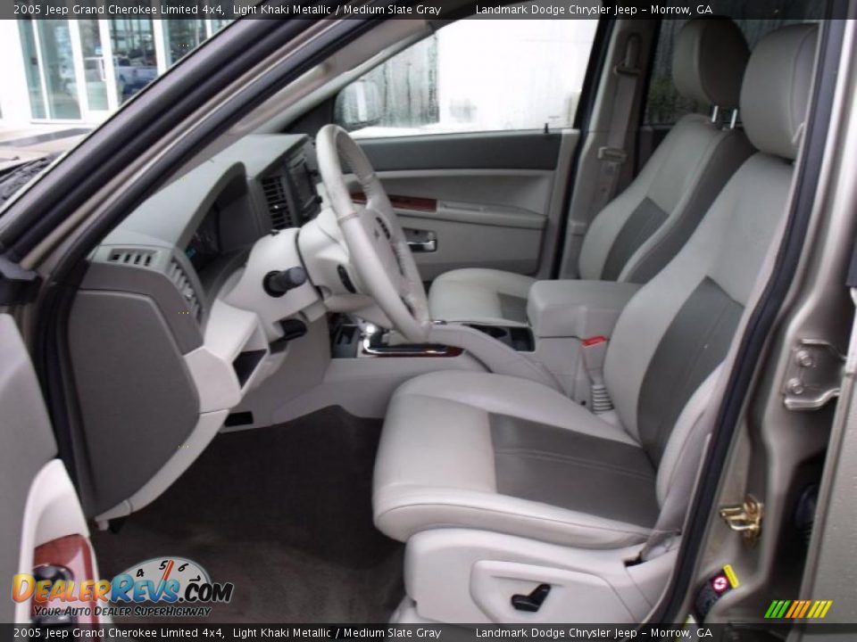 2005 Jeep Grand Cherokee Limited 4x4 Light Khaki Metallic / Medium Slate Gray Photo #11