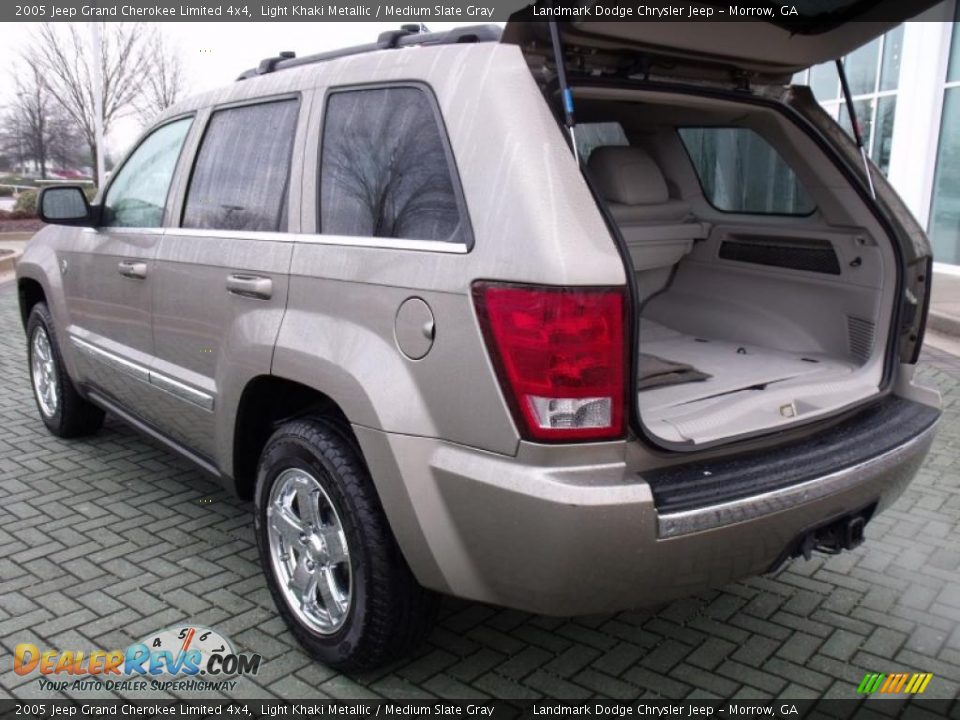 2005 Jeep Grand Cherokee Limited 4x4 Light Khaki Metallic / Medium Slate Gray Photo #17
