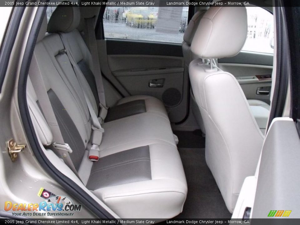 2005 Jeep Grand Cherokee Limited 4x4 Light Khaki Metallic / Medium Slate Gray Photo #20