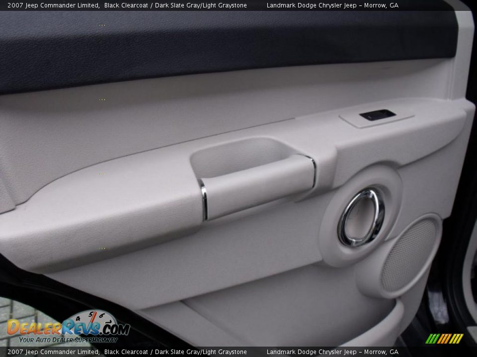 2007 Jeep Commander Limited Black Clearcoat / Dark Slate Gray/Light Graystone Photo #15