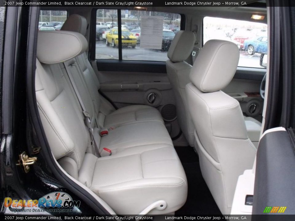 2007 Jeep Commander Limited Black Clearcoat / Dark Slate Gray/Light Graystone Photo #19