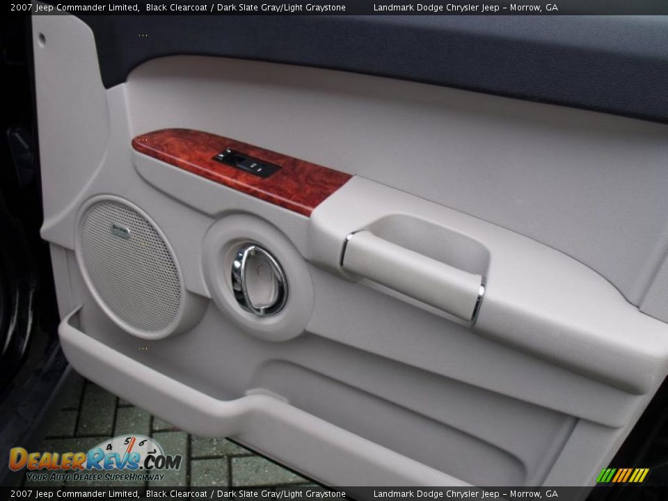 2007 Jeep Commander Limited Black Clearcoat / Dark Slate Gray/Light Graystone Photo #23