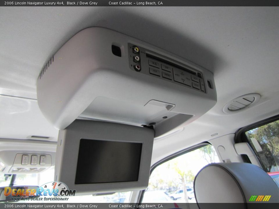 2006 Lincoln Navigator Luxury 4x4 Black / Dove Grey Photo #13