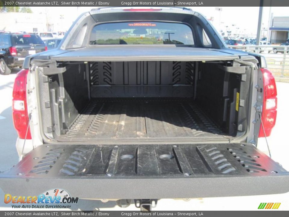 2007 Chevrolet Avalanche LTZ Silver Birch Metallic / Ebony Photo #7