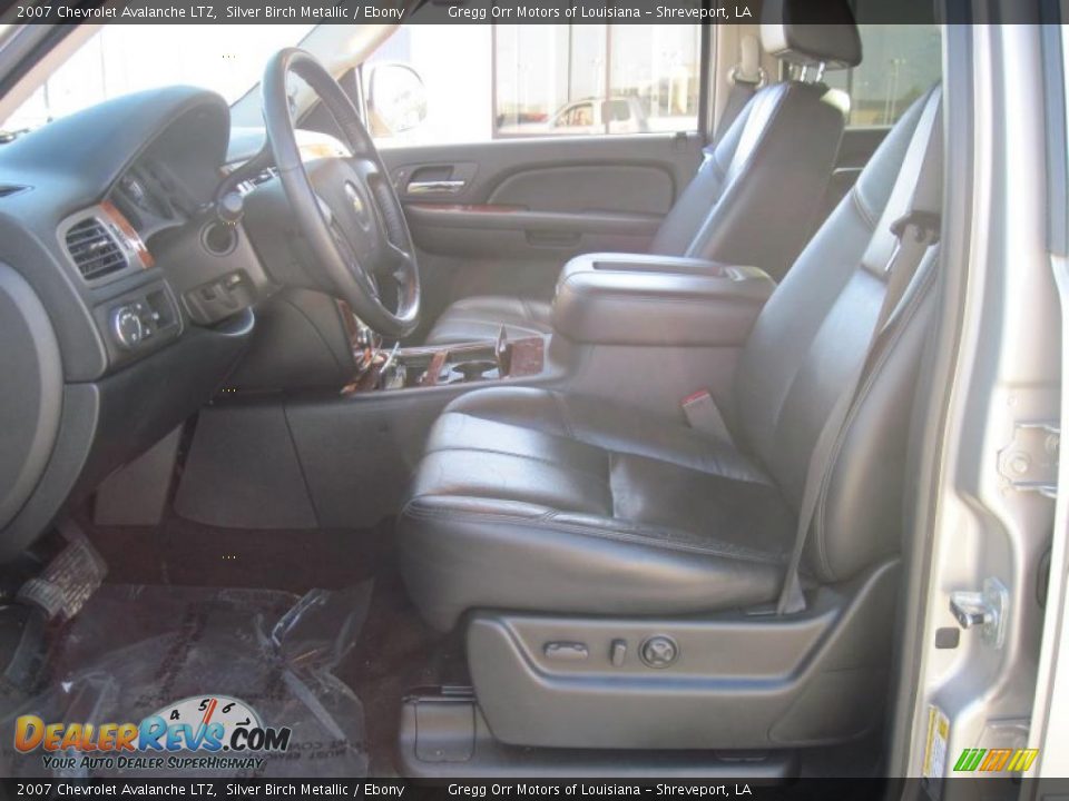 2007 Chevrolet Avalanche LTZ Silver Birch Metallic / Ebony Photo #9