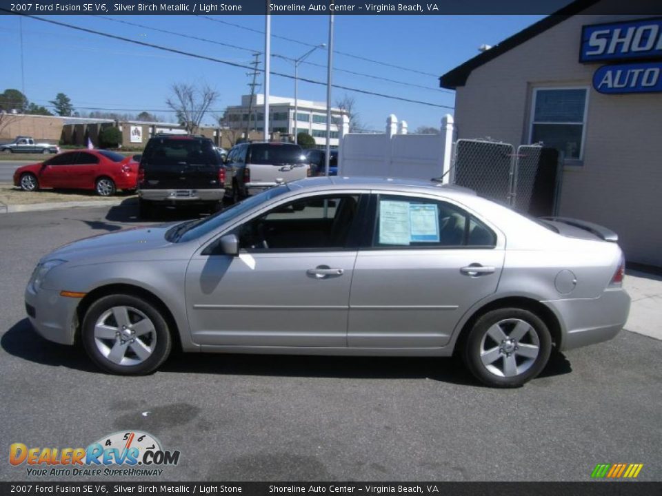 2007 Ford Fusion SE V6 Silver Birch Metallic / Light Stone Photo #2