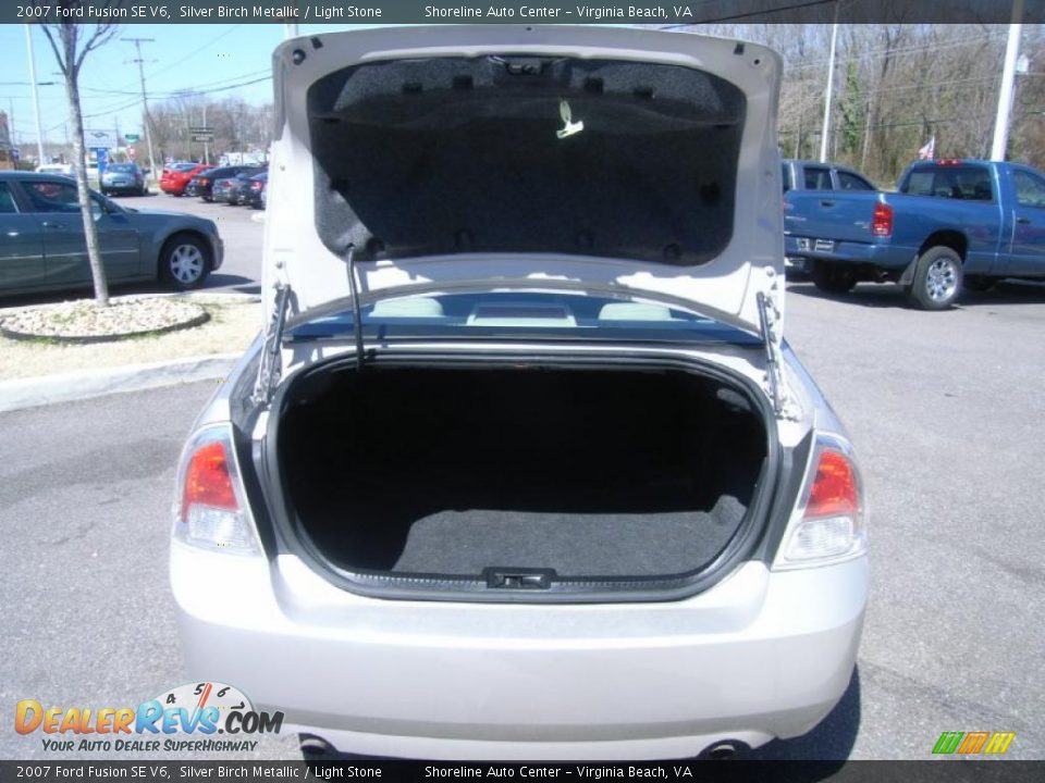 2007 Ford Fusion SE V6 Silver Birch Metallic / Light Stone Photo #10