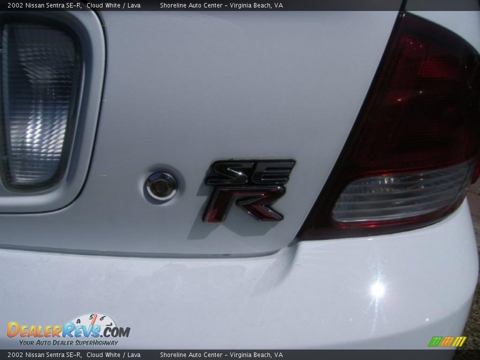 2002 Nissan Sentra SE-R Cloud White / Lava Photo #6