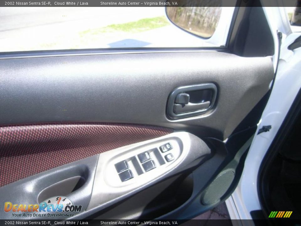 2002 Nissan Sentra SE-R Cloud White / Lava Photo #15