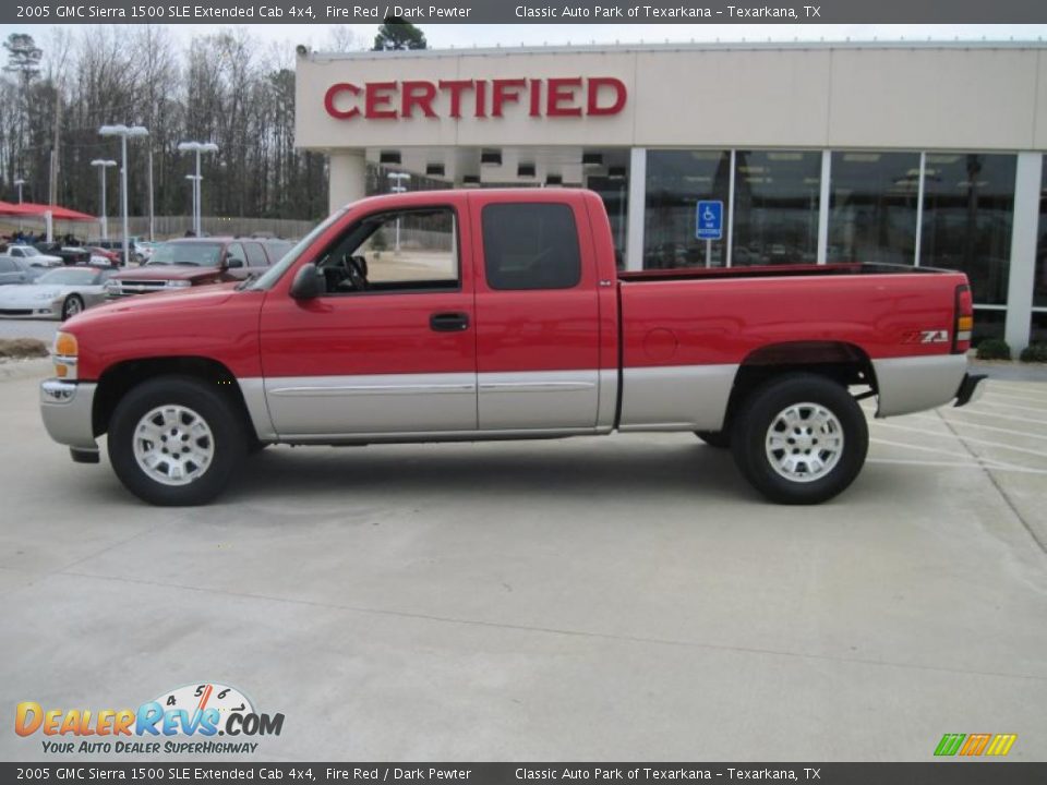 2005 GMC Sierra 1500 SLE Extended Cab 4x4 Fire Red / Dark Pewter Photo #3
