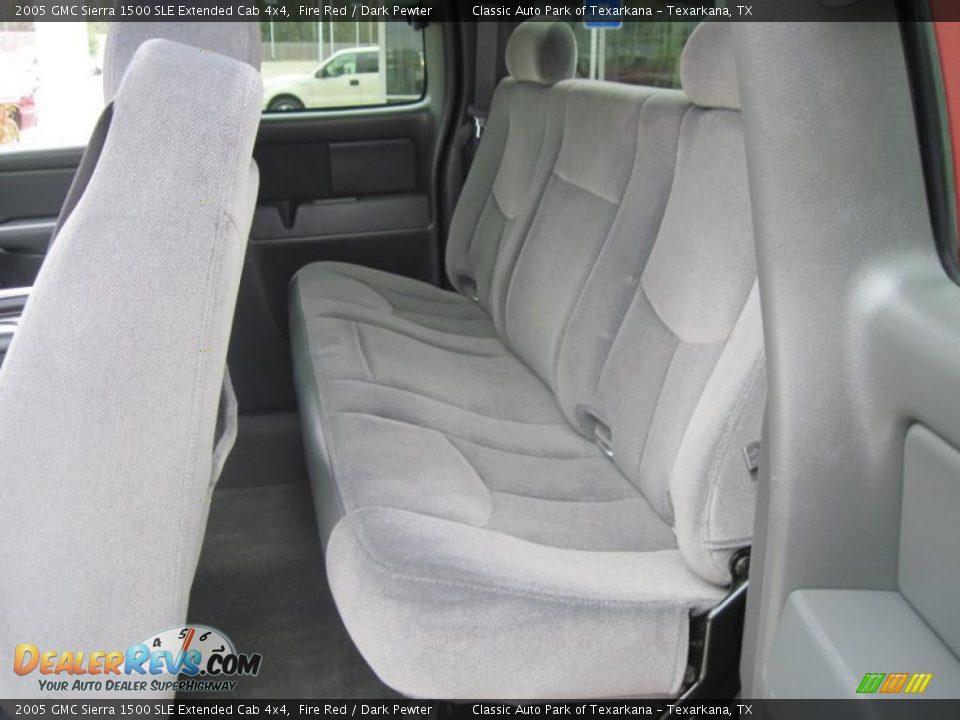 2005 GMC Sierra 1500 SLE Extended Cab 4x4 Fire Red / Dark Pewter Photo #10