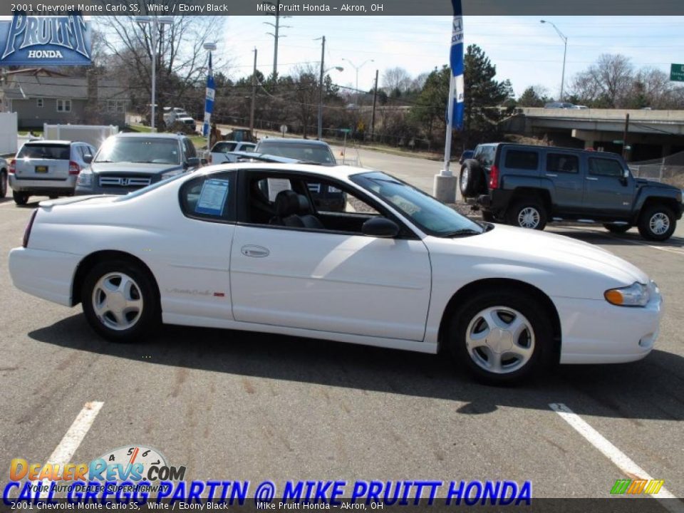2001 Chevrolet Monte Carlo SS White / Ebony Black Photo #6