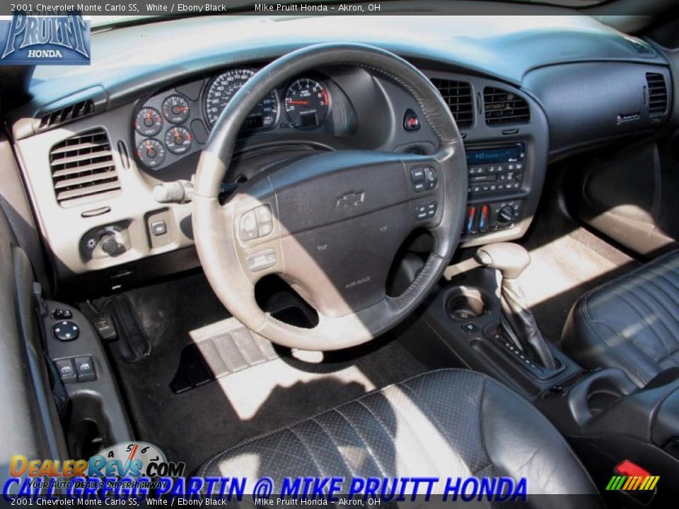 2001 Chevrolet Monte Carlo SS White / Ebony Black Photo #15