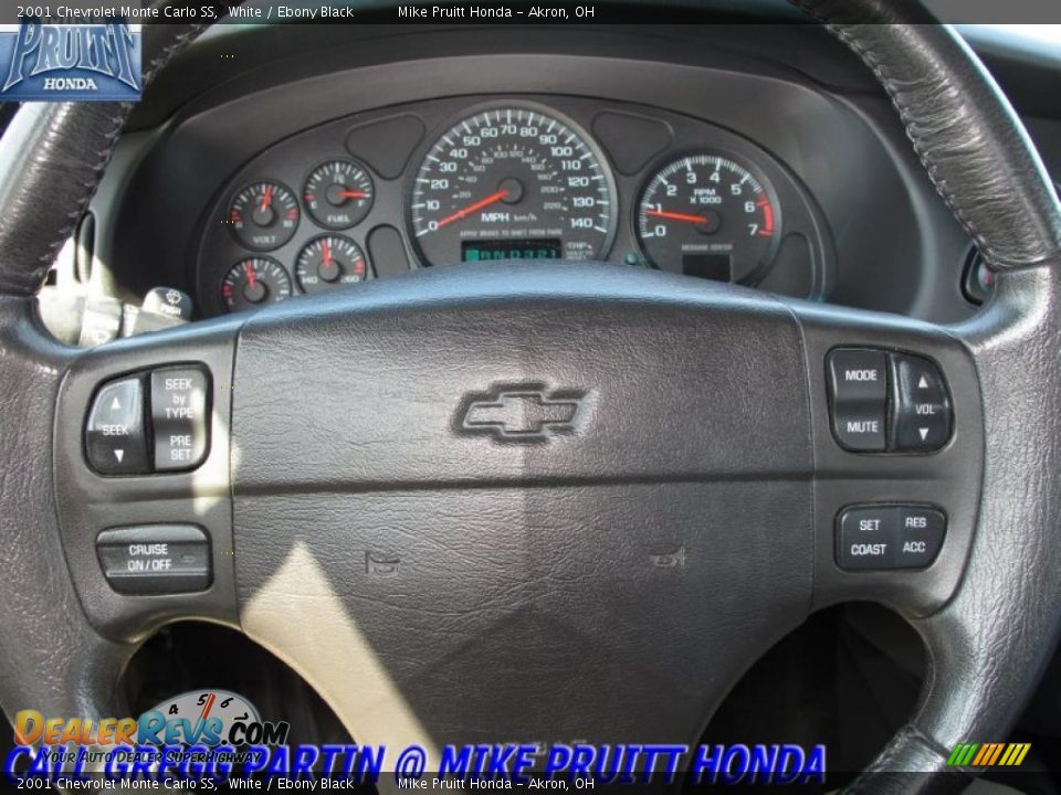2001 Chevrolet Monte Carlo SS White / Ebony Black Photo #17