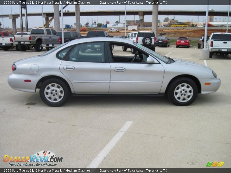1999 Ford Taurus SE Silver Frost Metallic / Medium Graphite Photo #4