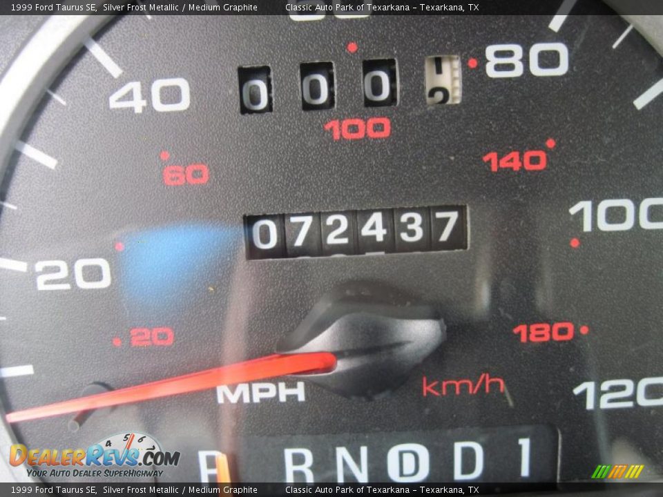 1999 Ford Taurus SE Silver Frost Metallic / Medium Graphite Photo #11