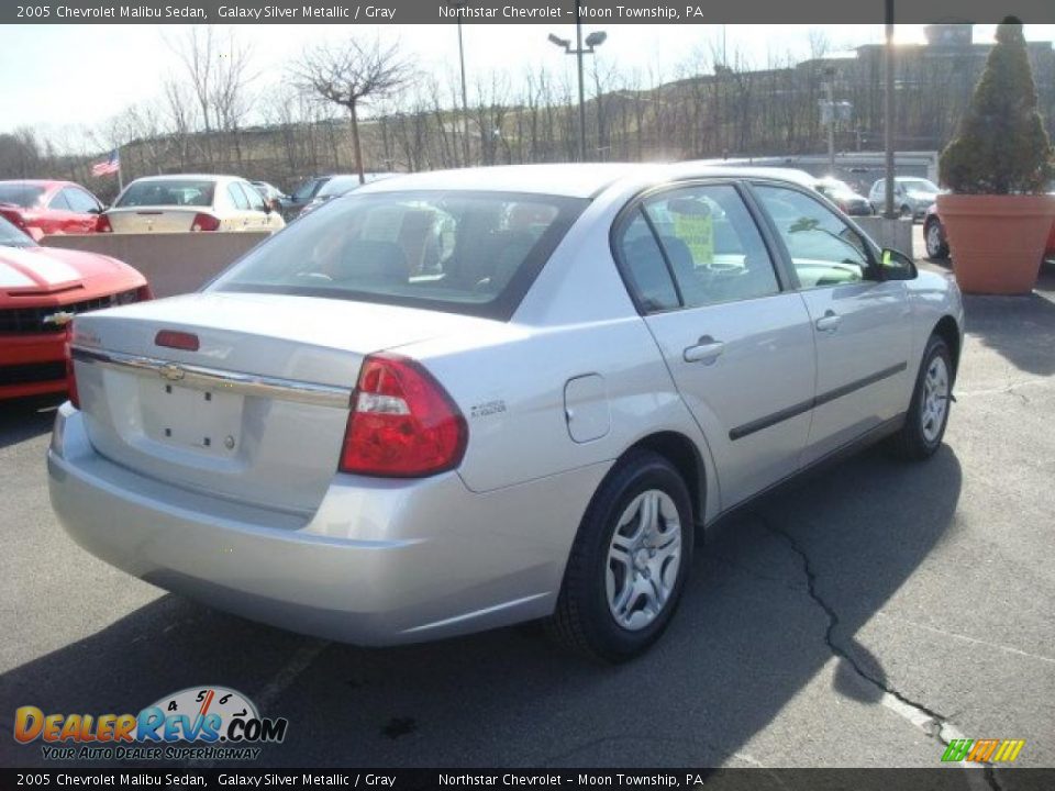 2005 Chevrolet Malibu Sedan Galaxy Silver Metallic / Gray Photo #3