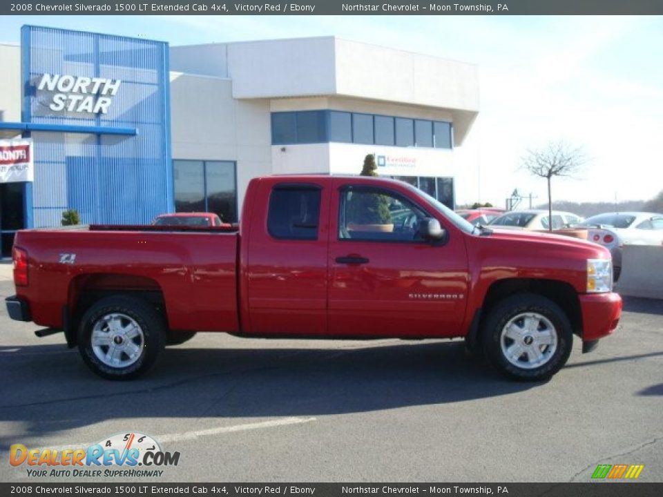 2008 Chevrolet Silverado 1500 LT Extended Cab 4x4 Victory Red / Ebony Photo #2