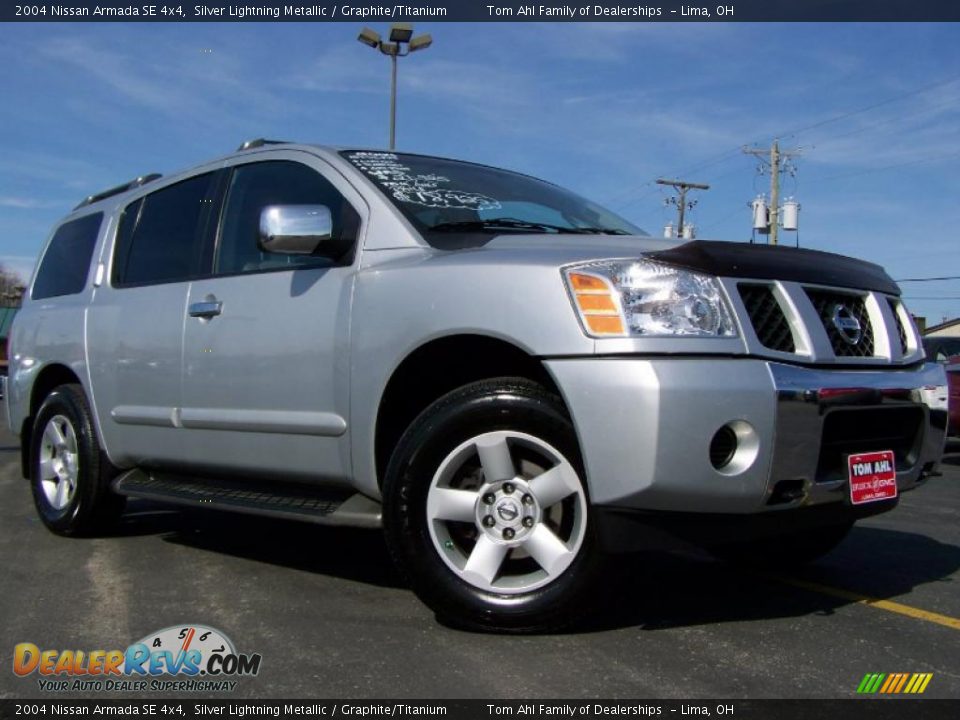 2004 Nissan Armada SE 4x4 Silver Lightning Metallic / Graphite/Titanium Photo #1