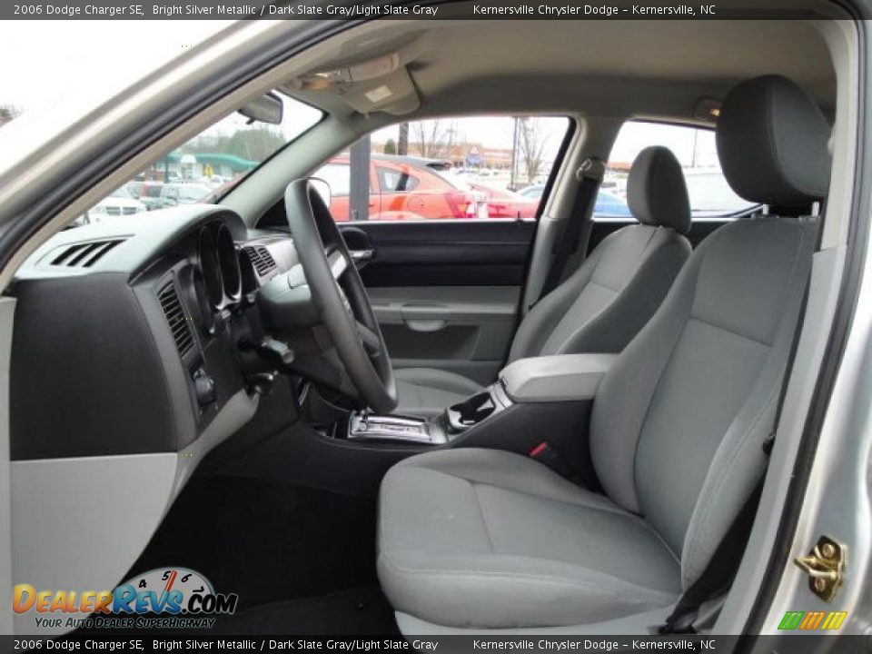 2006 Dodge Charger SE Bright Silver Metallic / Dark Slate Gray/Light Slate Gray Photo #9