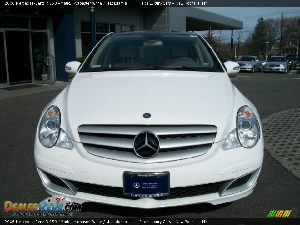 2006 Mercedes-Benz R 350 4Matic Alabaster White / Macadamia Photo #2