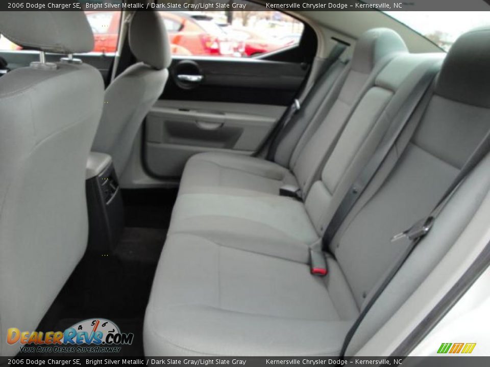 2006 Dodge Charger SE Bright Silver Metallic / Dark Slate Gray/Light Slate Gray Photo #10