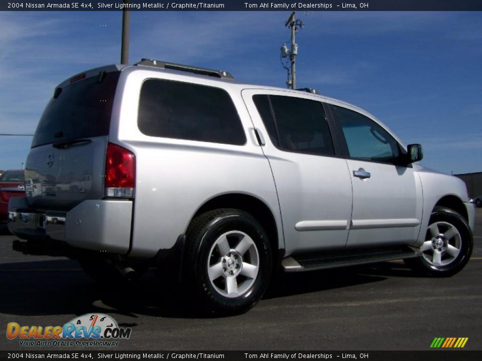 2004 Nissan Armada SE 4x4 Silver Lightning Metallic / Graphite/Titanium Photo #7