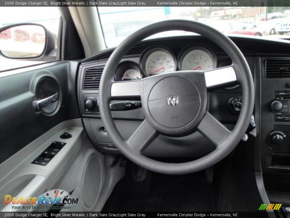 2006 Dodge Charger SE Bright Silver Metallic / Dark Slate Gray/Light Slate Gray Photo #14