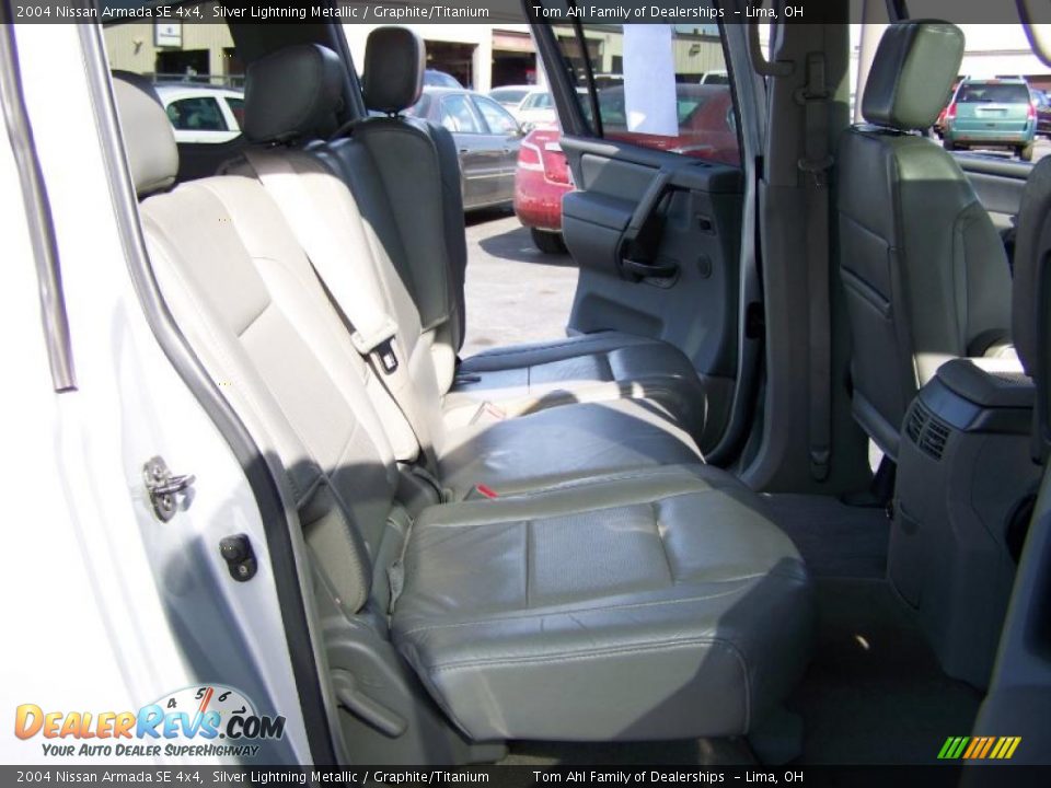 2004 Nissan Armada SE 4x4 Silver Lightning Metallic / Graphite/Titanium Photo #15