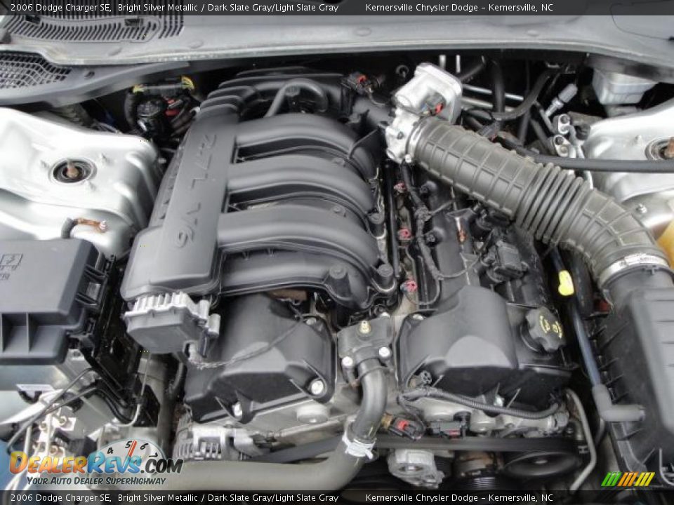2006 Dodge Charger SE Bright Silver Metallic / Dark Slate Gray/Light Slate Gray Photo #21